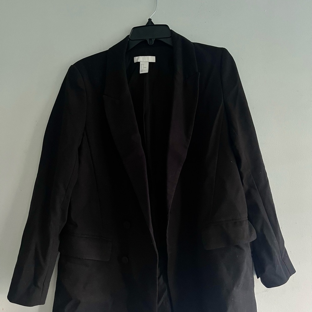 H&M Black Blazer Jacket Size 6 - Classic Professional Styling